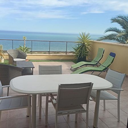Bungalow En Primera Linea Del Mar Arenales del Sol Dış mekan fotoğraf