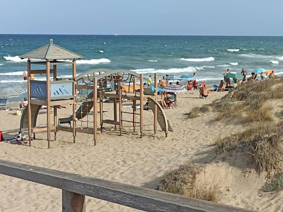 Bungalow En Primera Linea Del Mar Arenales del Sol Dış mekan fotoğraf