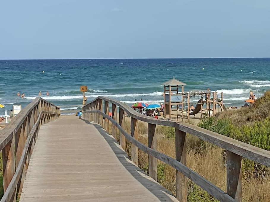 Bungalow En Primera Linea Del Mar Arenales del Sol Dış mekan fotoğraf