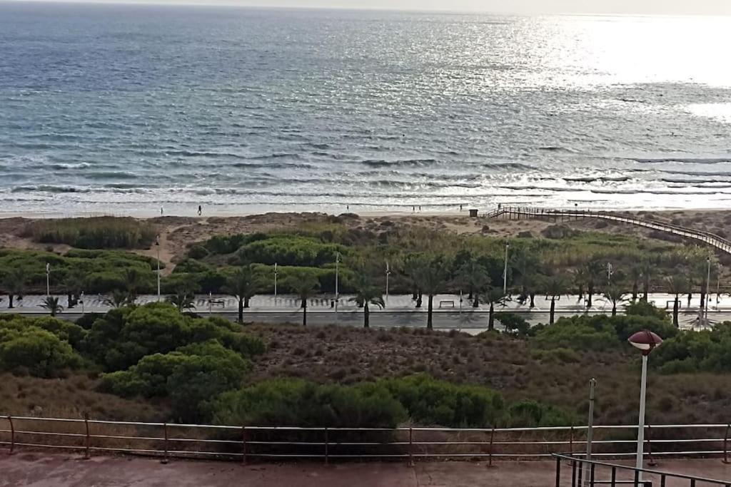 Bungalow En Primera Linea Del Mar Arenales del Sol Dış mekan fotoğraf